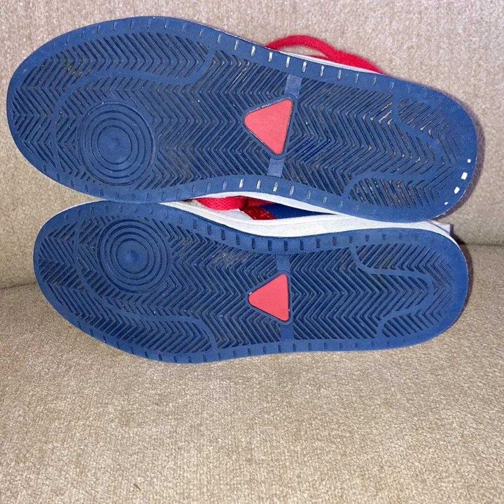 AUSTRALIAN Kids Suede High Top Basketball Shoes/Sneakers Size 13.5
